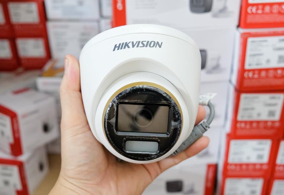 camera hikvsion 2mp có màu ban đêm